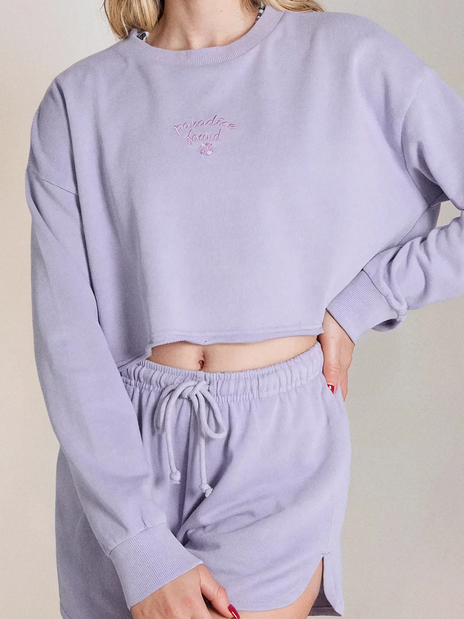 Bluza z haftem