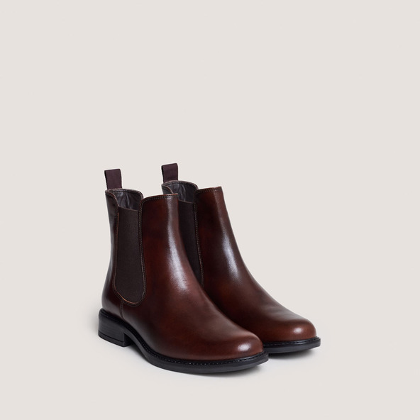 Boots à élastiques et bouts ronds.en cuir patiné cognac | AUDRY