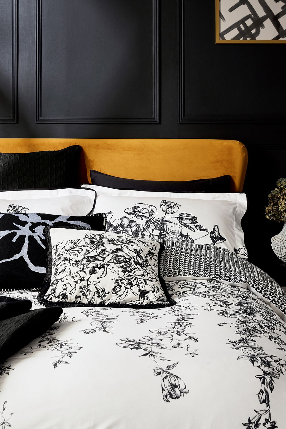 Ted Baker Elegnce Floral Border' Duvet Cover Set
