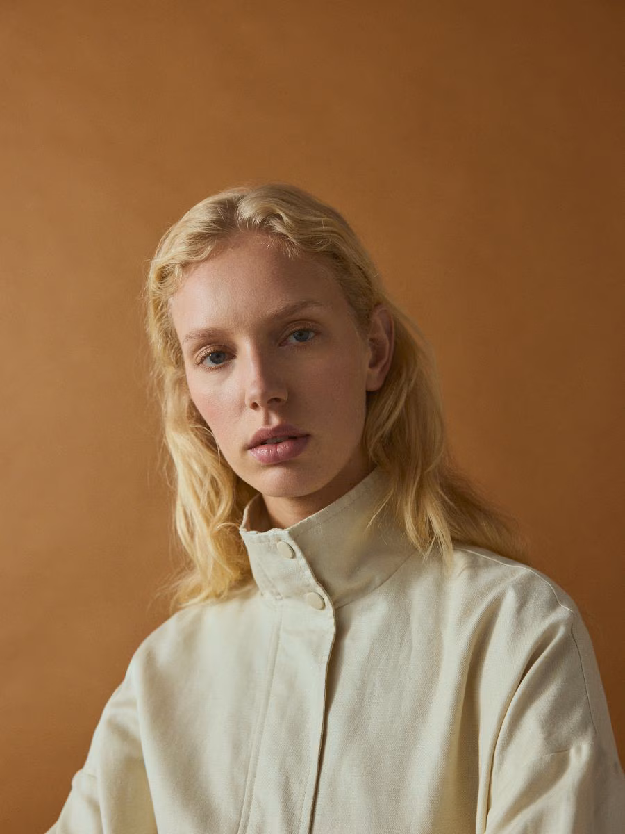 Linen Rich Cropped Jacket