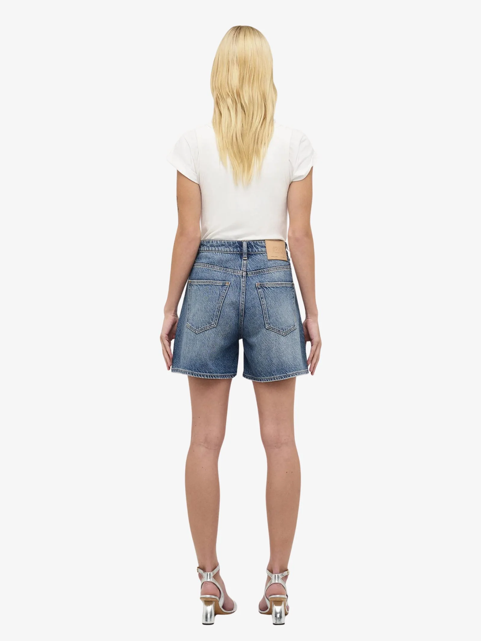 Eva Short Flux
