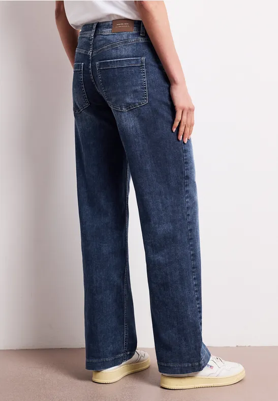 Wide Leg Jeans