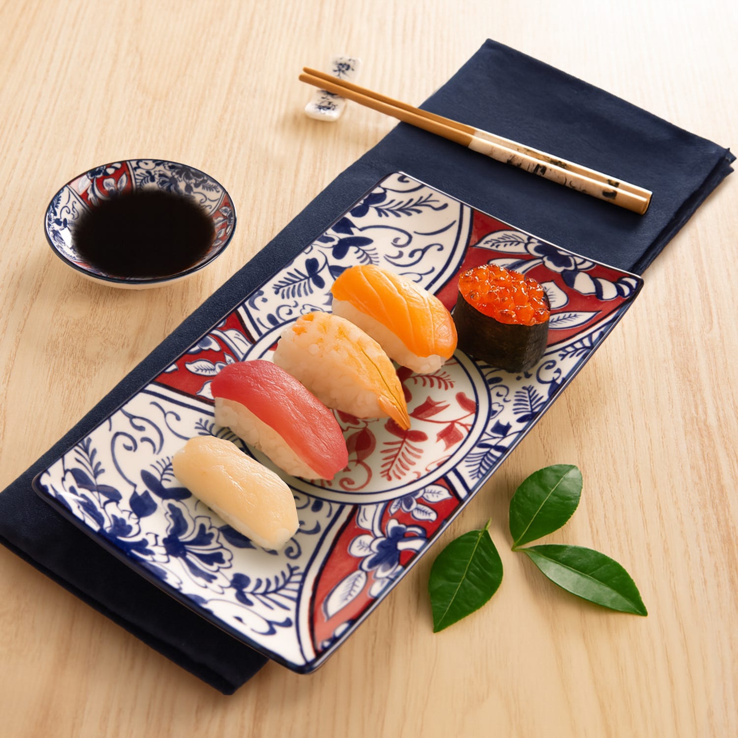 Set sushi 3 pezzi piattino rettangolare 28 cm rosso blu Sushiko