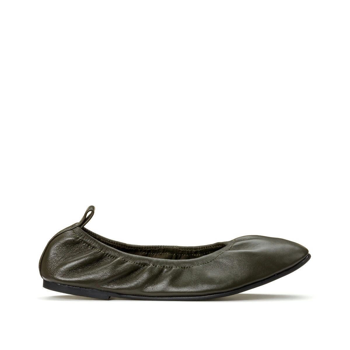 Ballerines élastiquées en cuir