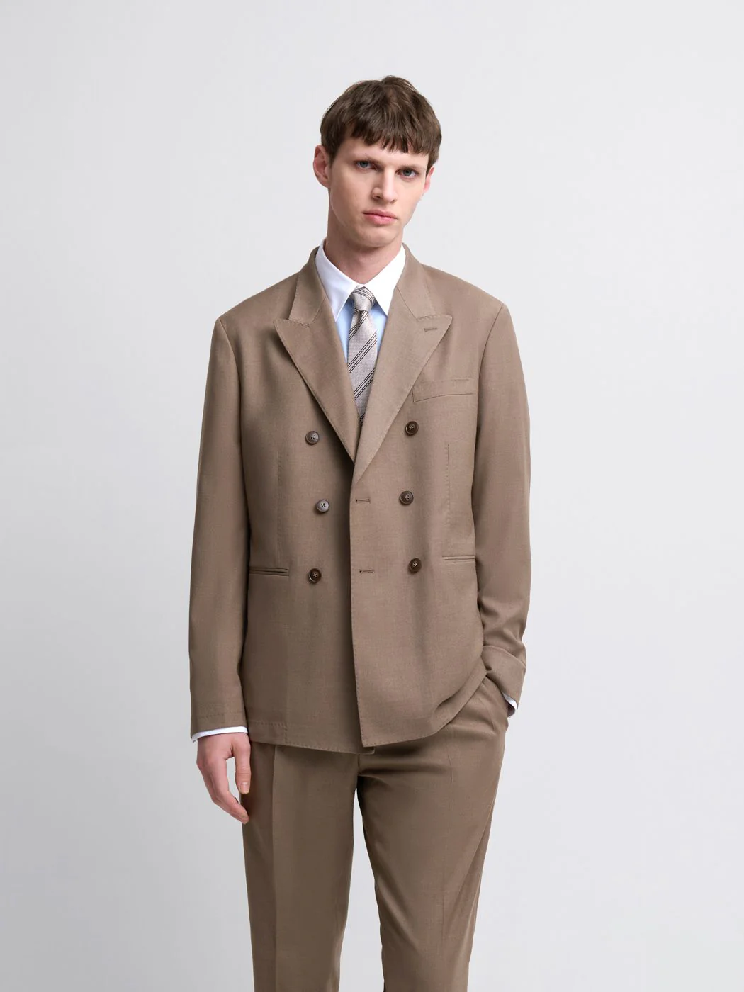 Costume croisé 2 pièces slim couleur tabac