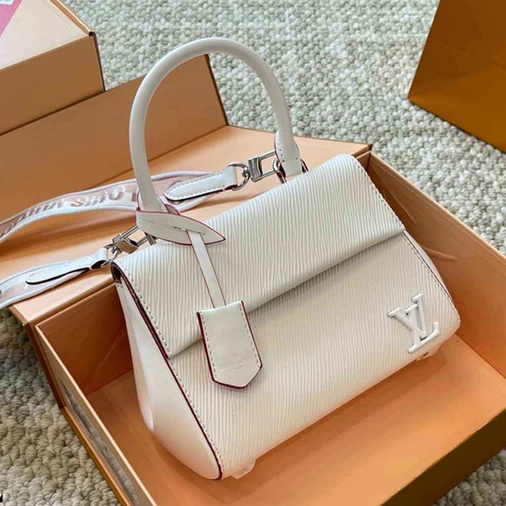 Louis Vuitton LV  Cluny Grained Leather Shoulder Handbag