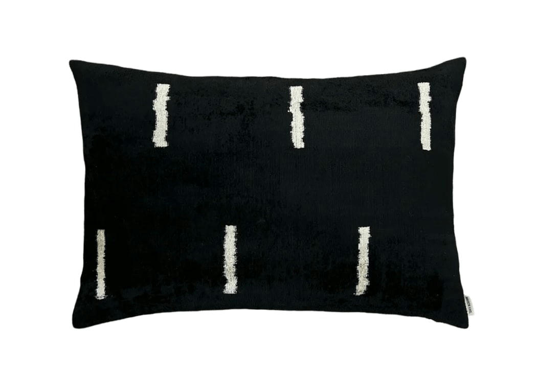 - Housse de coussin velours soie ikat   40x60 noir