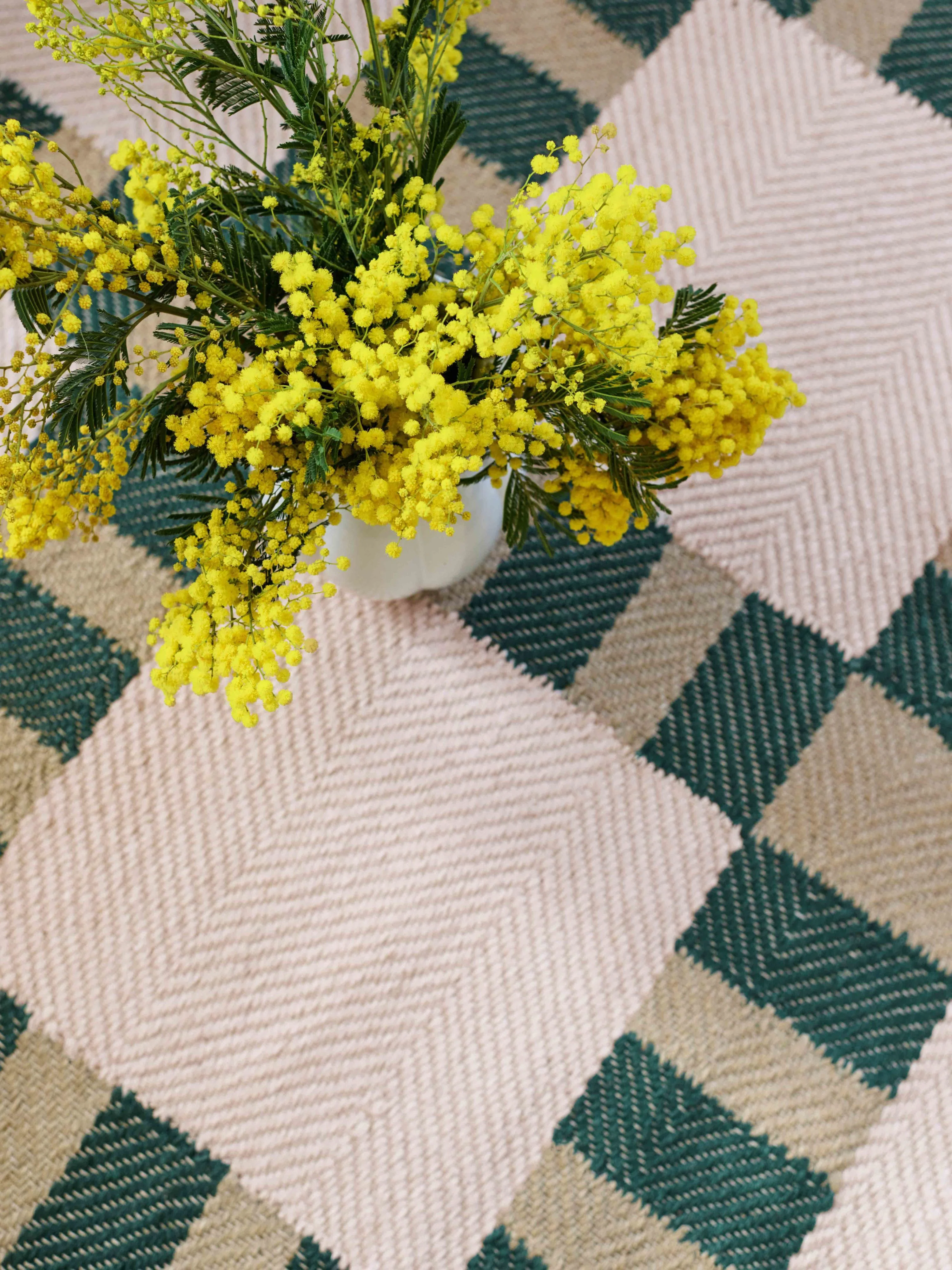 Handgewebter Jute-Teppich Korean Chives
