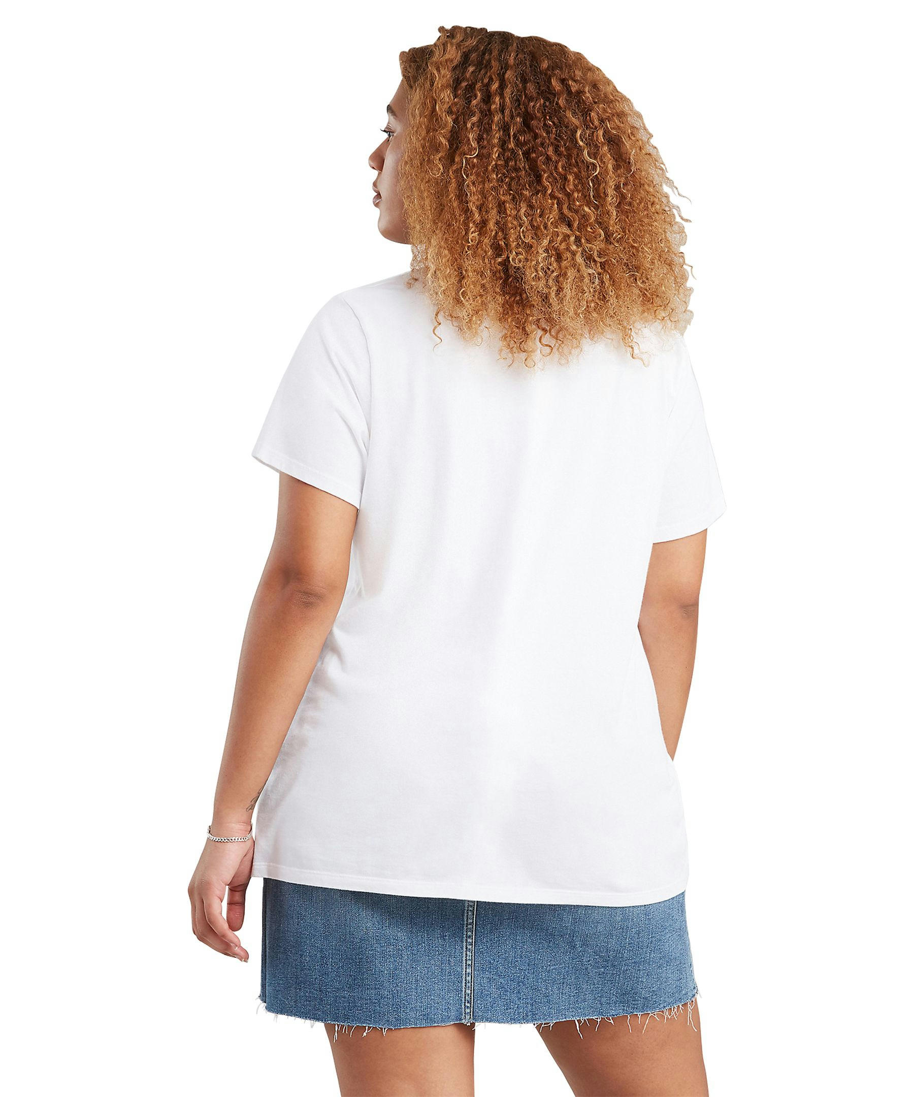 Levi's Women's Batwing Graphic The Perfect Tee T Shirt - Plus Size