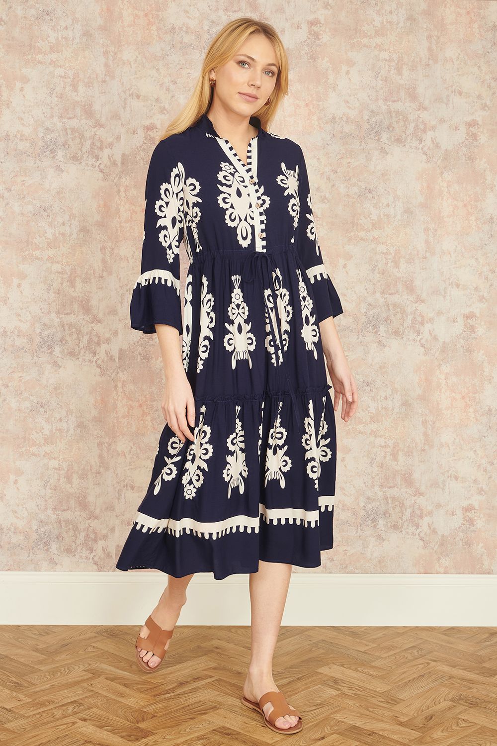 Yumi Navy Viscose Midi Dress With Long Sleeves