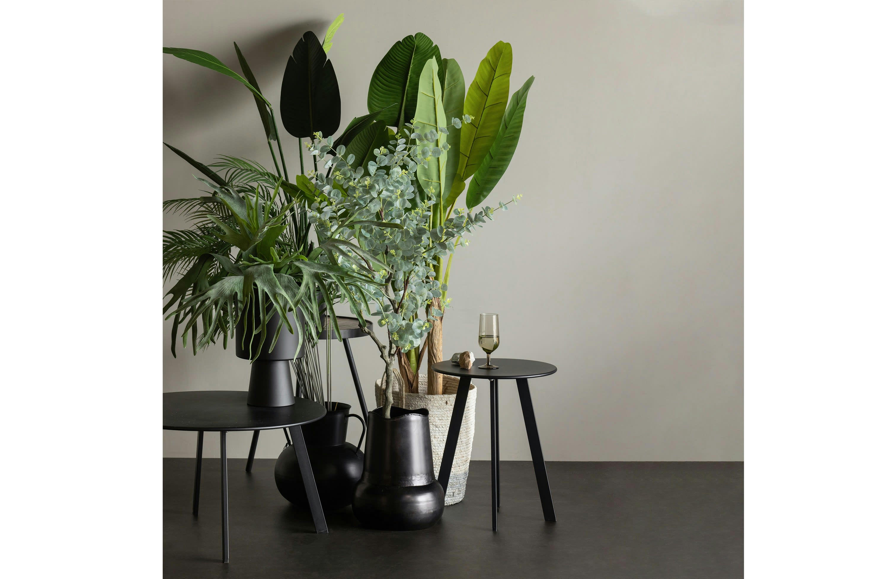 FER - Table basse en métal noir