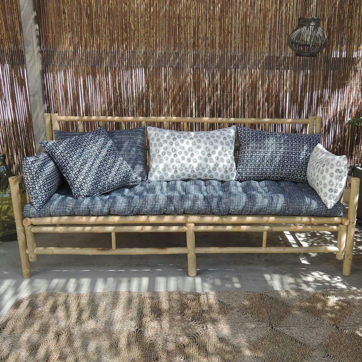 TESSA - Matelas de sol coton block print imprimé blanc sur fond bleu de prusse