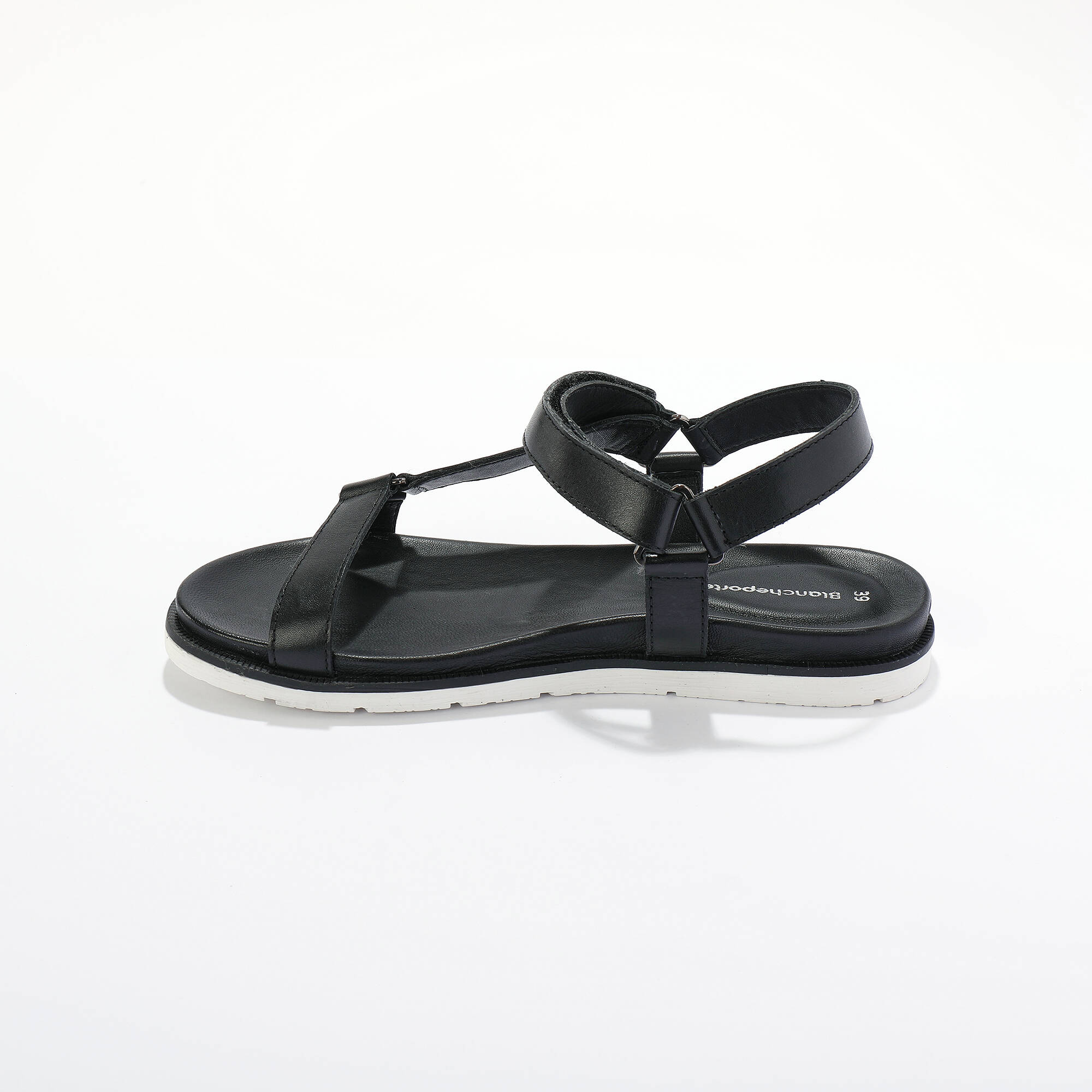 Sandales scratchées largeur confort en cuir style rando certifié LWG