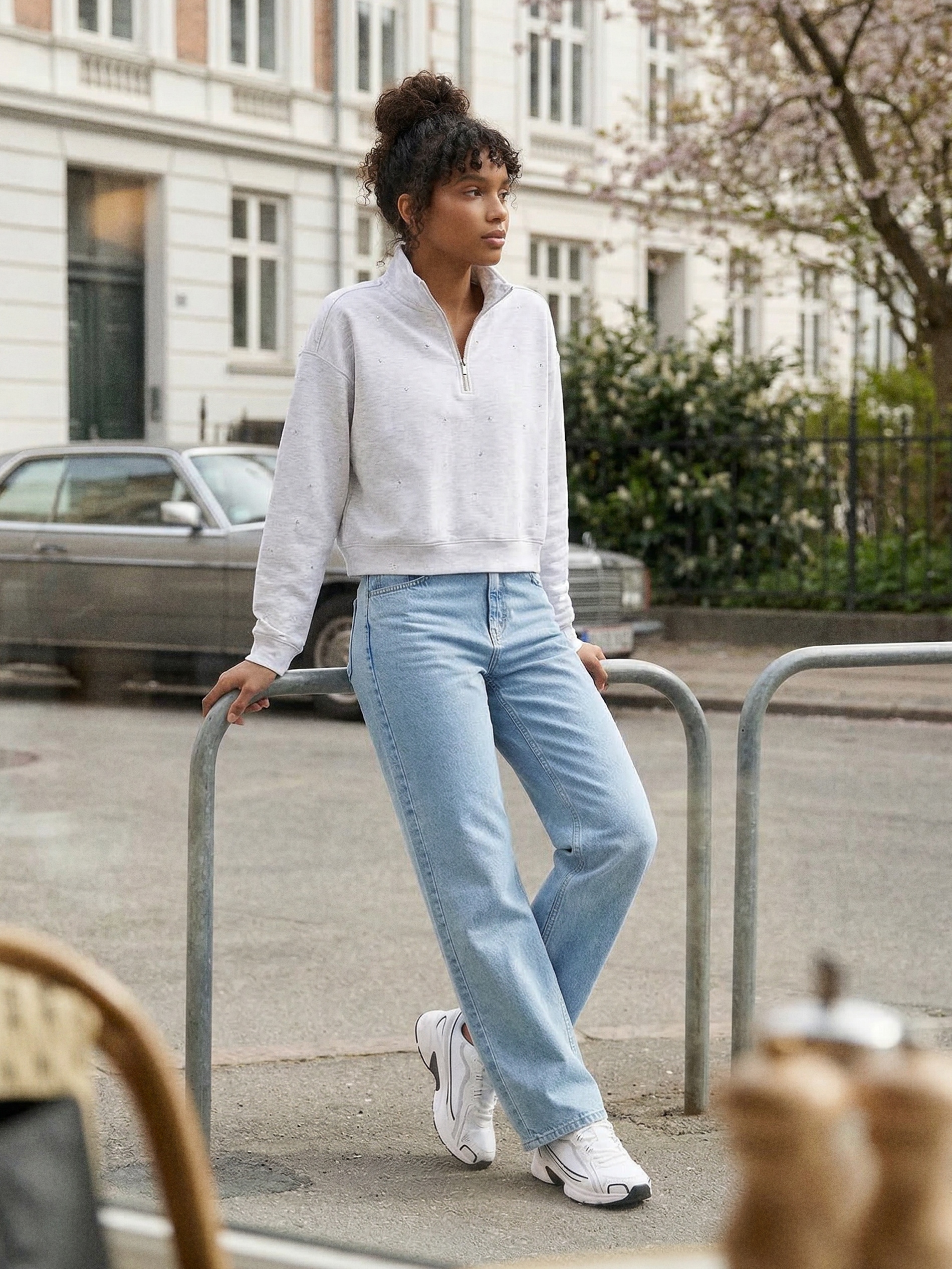 Bluza half-zip soft touch z domieszką wiskozy i ozdobnymi cyrkoniami