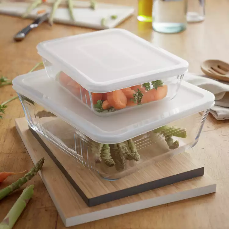 Pyrex Set of 2 Glass Roasters with Plastic Storage Lids