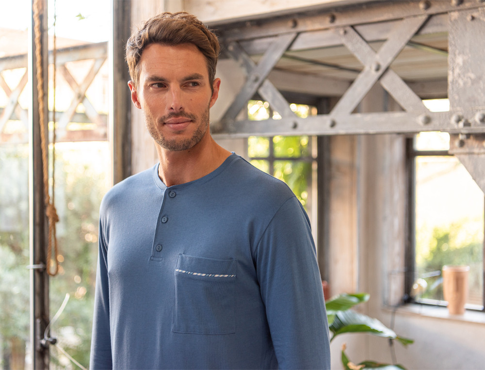 Pyjama hommeEn symétrie