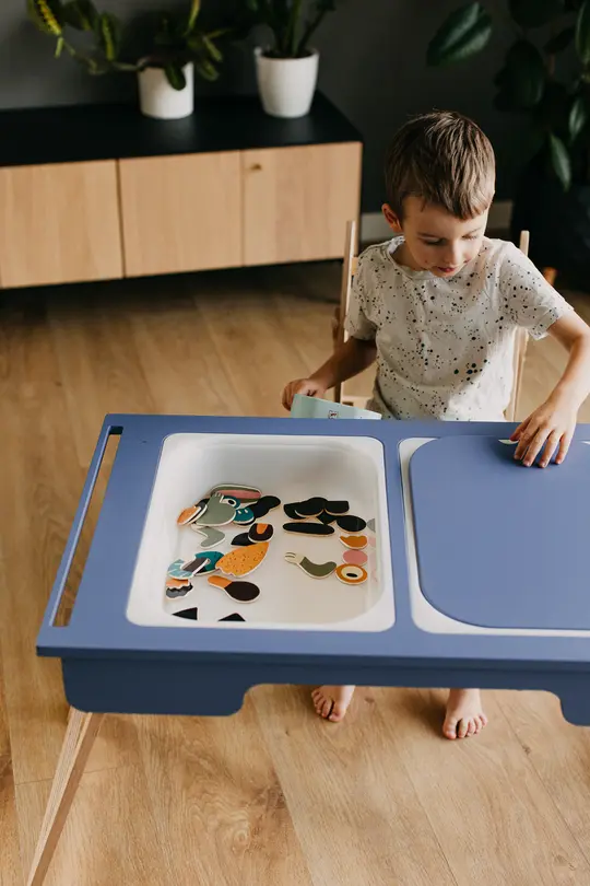 Sinnestisch/Spieltisch Rauna
