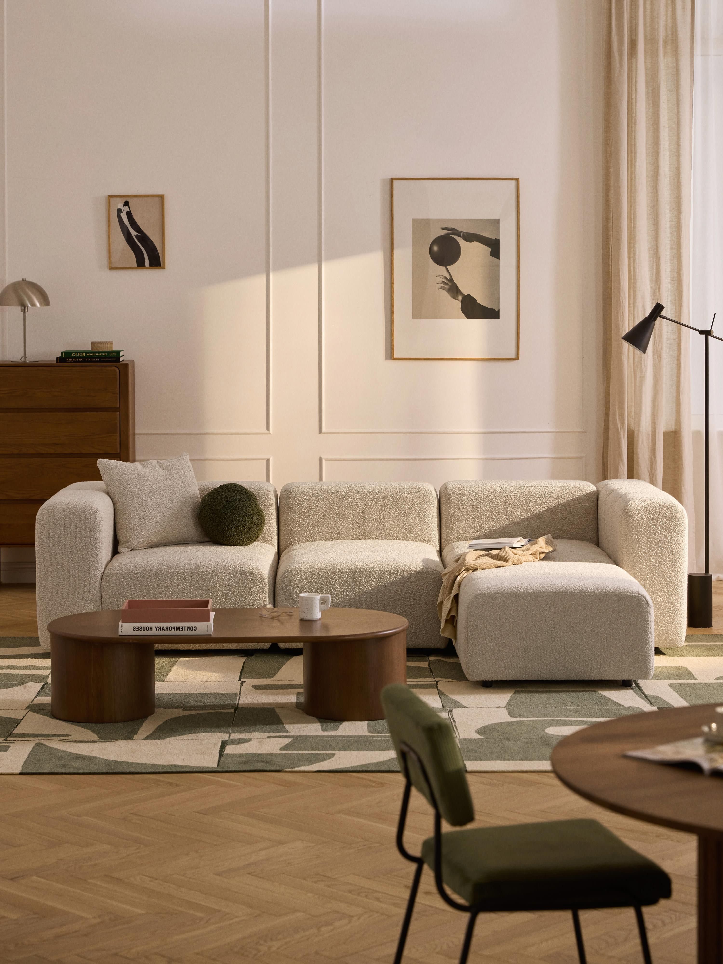 Modulares Bouclé-Sofa Lena (4-Sitzer) mit Hocker (links/rechts)