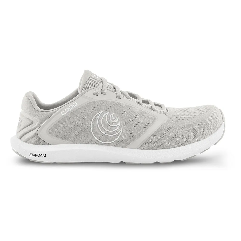 Topo Athletic ST-5 wide running shoes