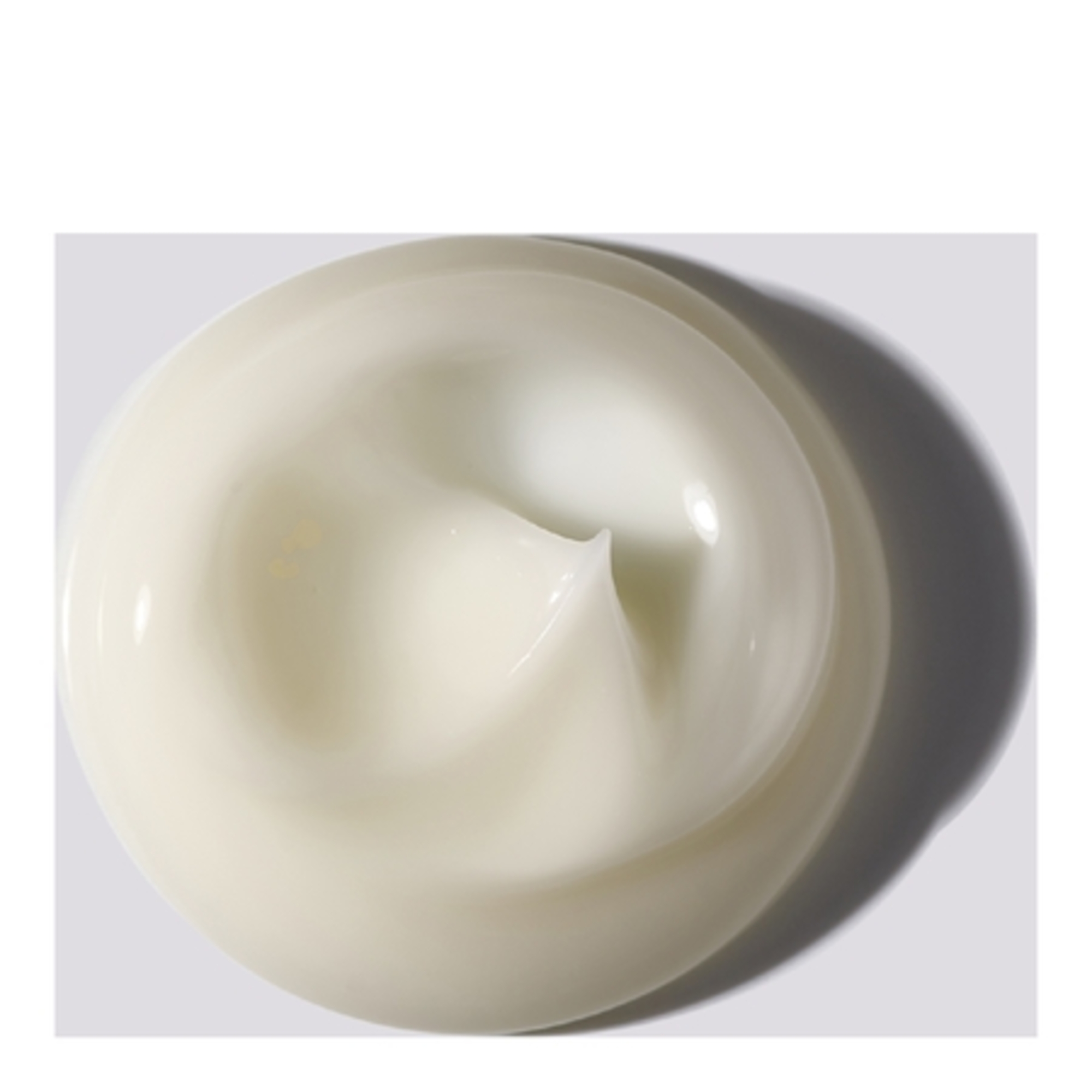 ESSENCE ABSOLUESérum de nuit nourrissant pour cheveux