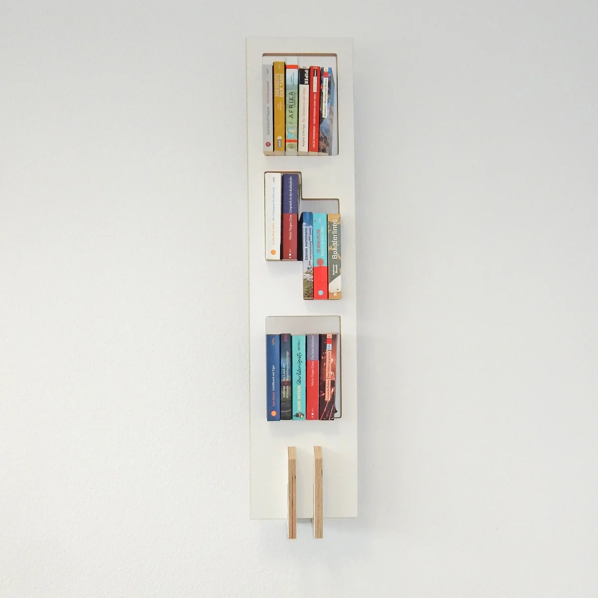 Tojo - lesestoff Bücherregal, weiß