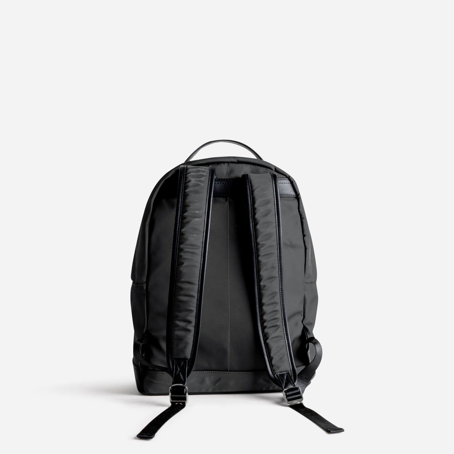 Sac à dos noir nylon