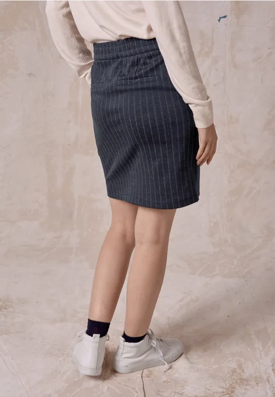 Rock mit Nadelstreifen