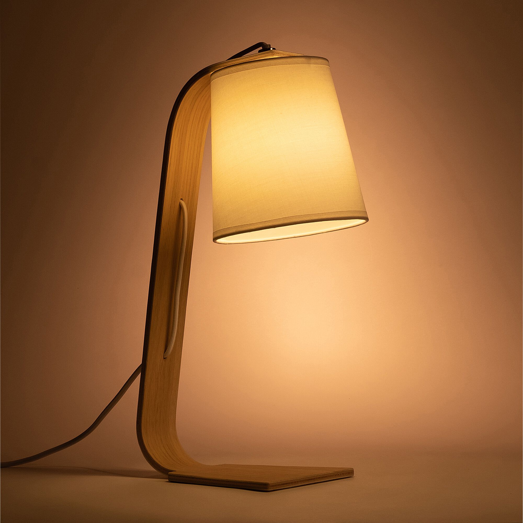 ELLICA - Lampe à poser en bois et coton H43cm E14