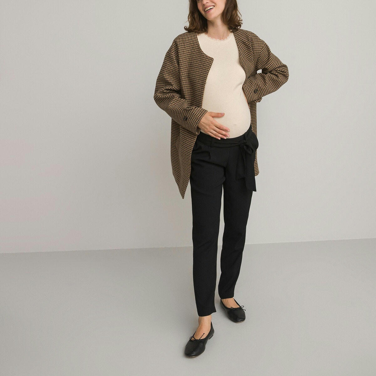 Pantalon de grossesse droit, avec ceinture