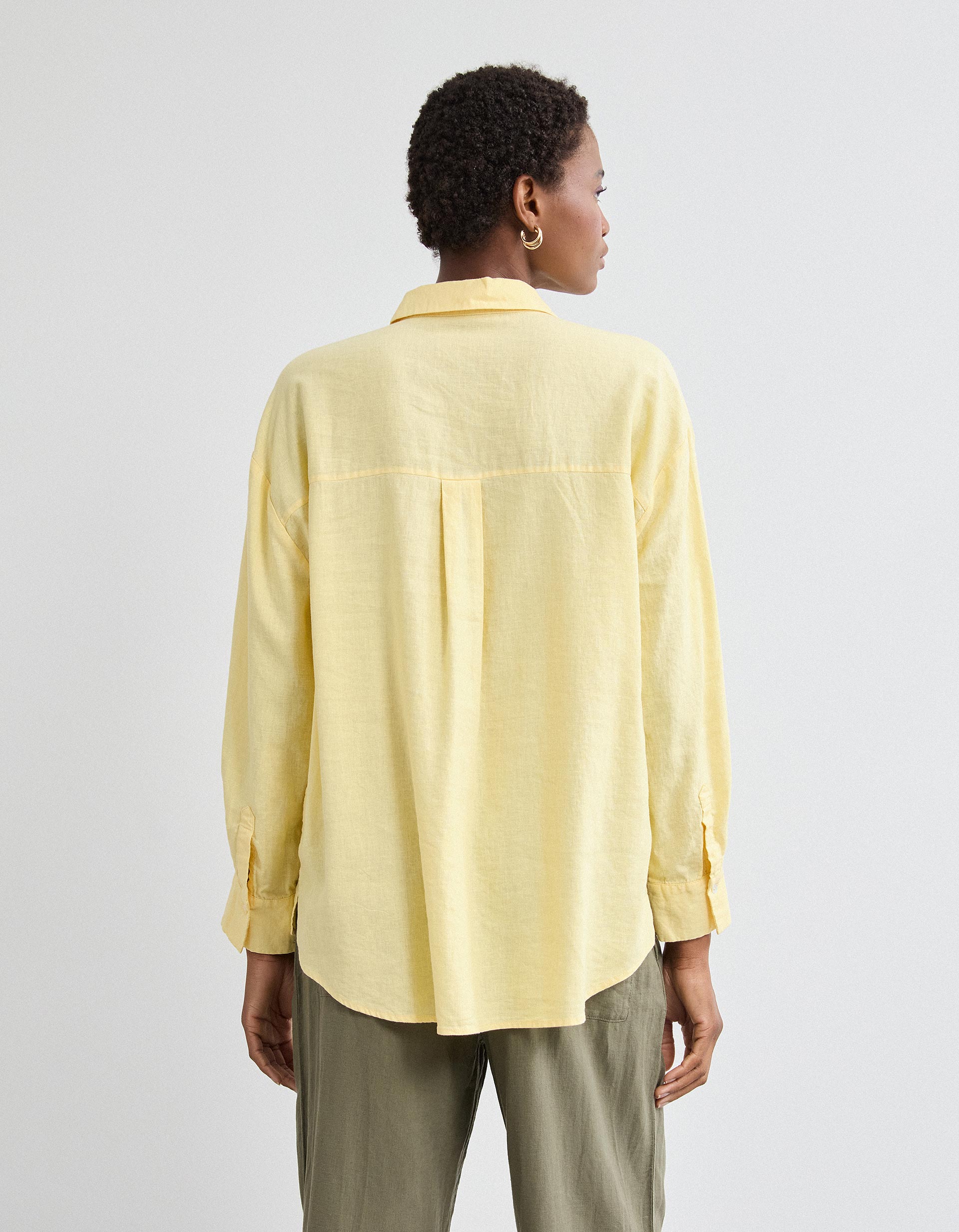 Camisa com Linho, Mulher, Amarelo Claro