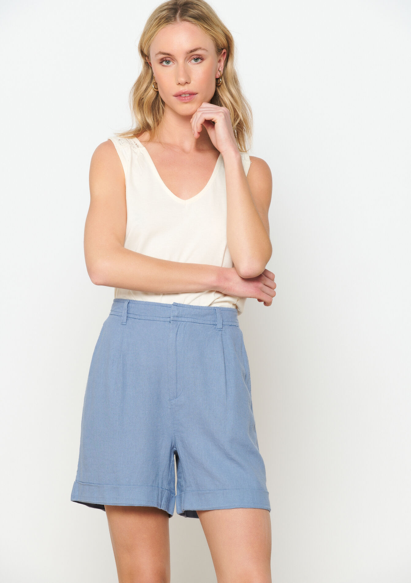 Linnen suiting short