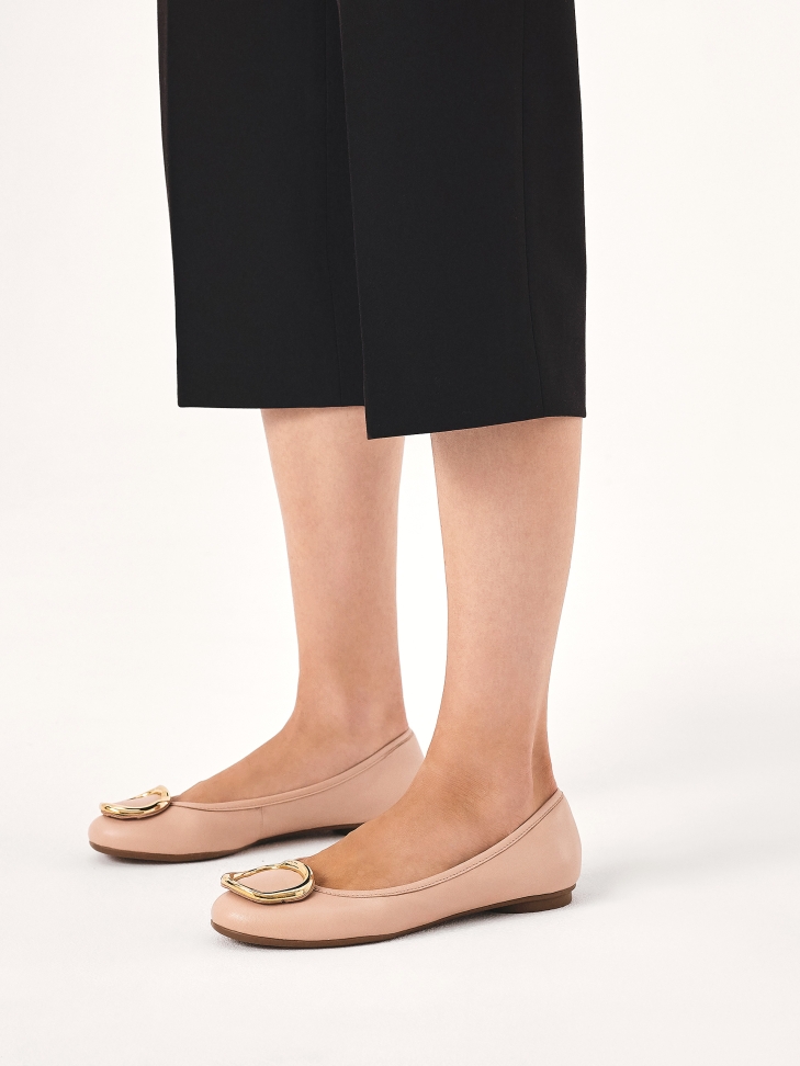 Leather ballerinas in pastel color