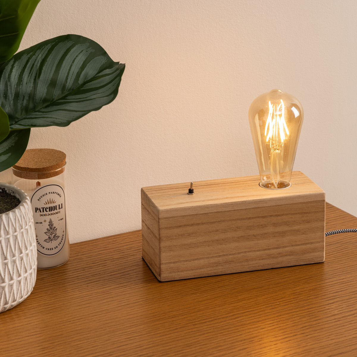 Base lamp "Tibu" Beige, H.9 cm