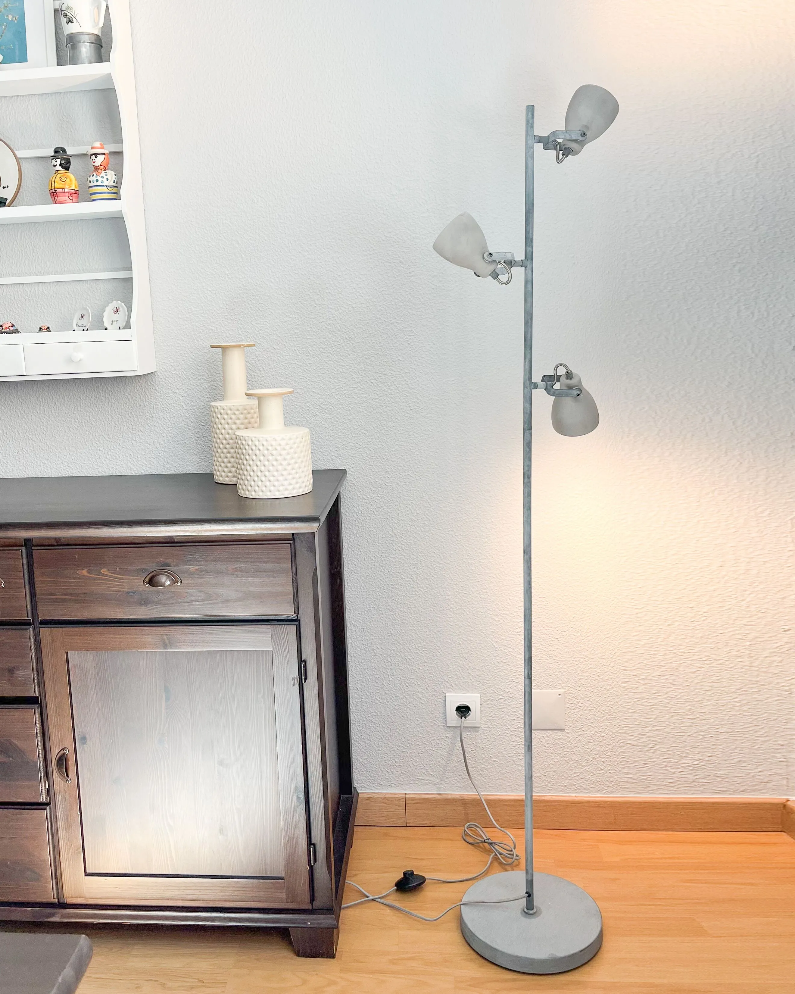 Floor Lamp MISTAGO Adjustable Concrete Grey