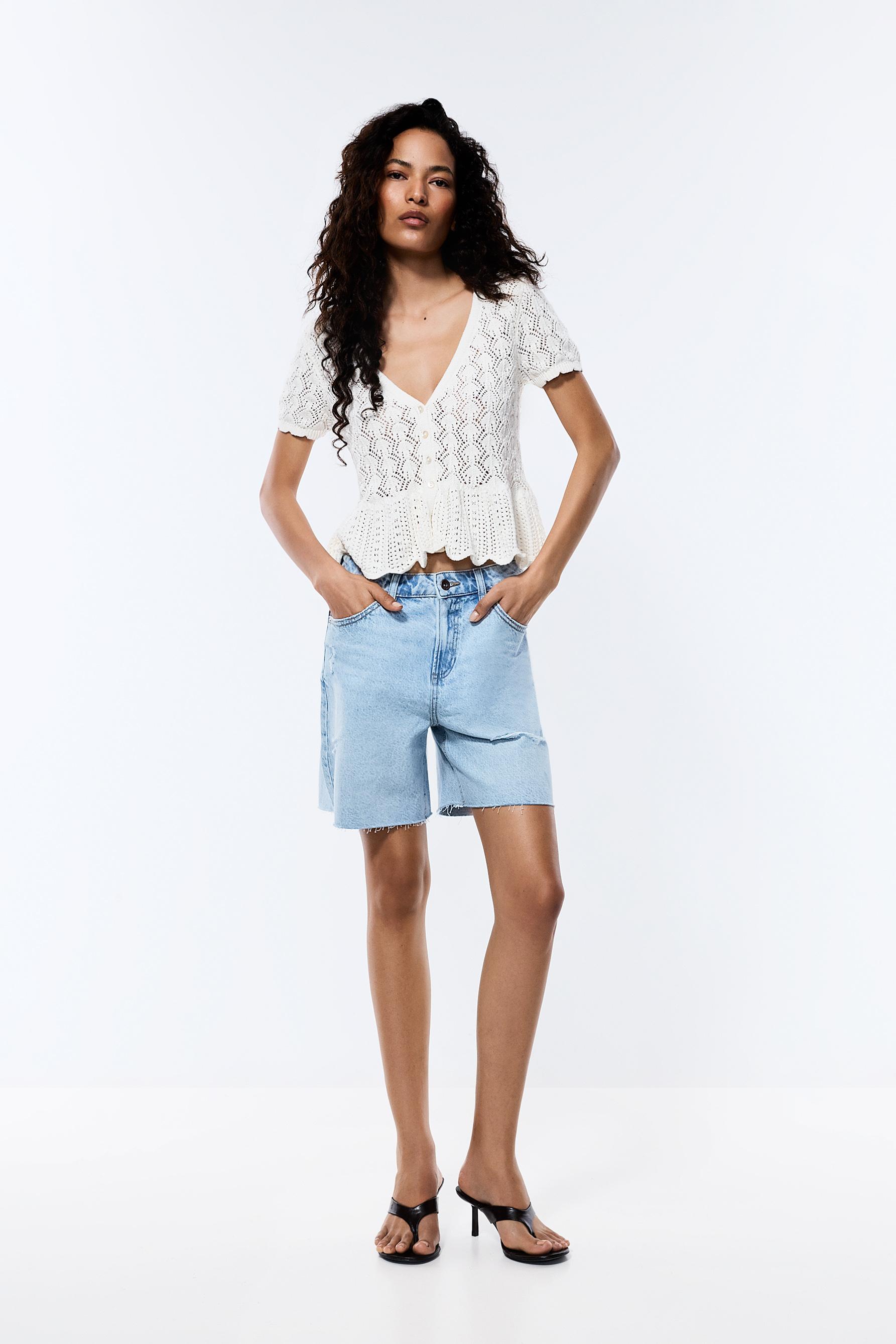 Top punto calado peplum