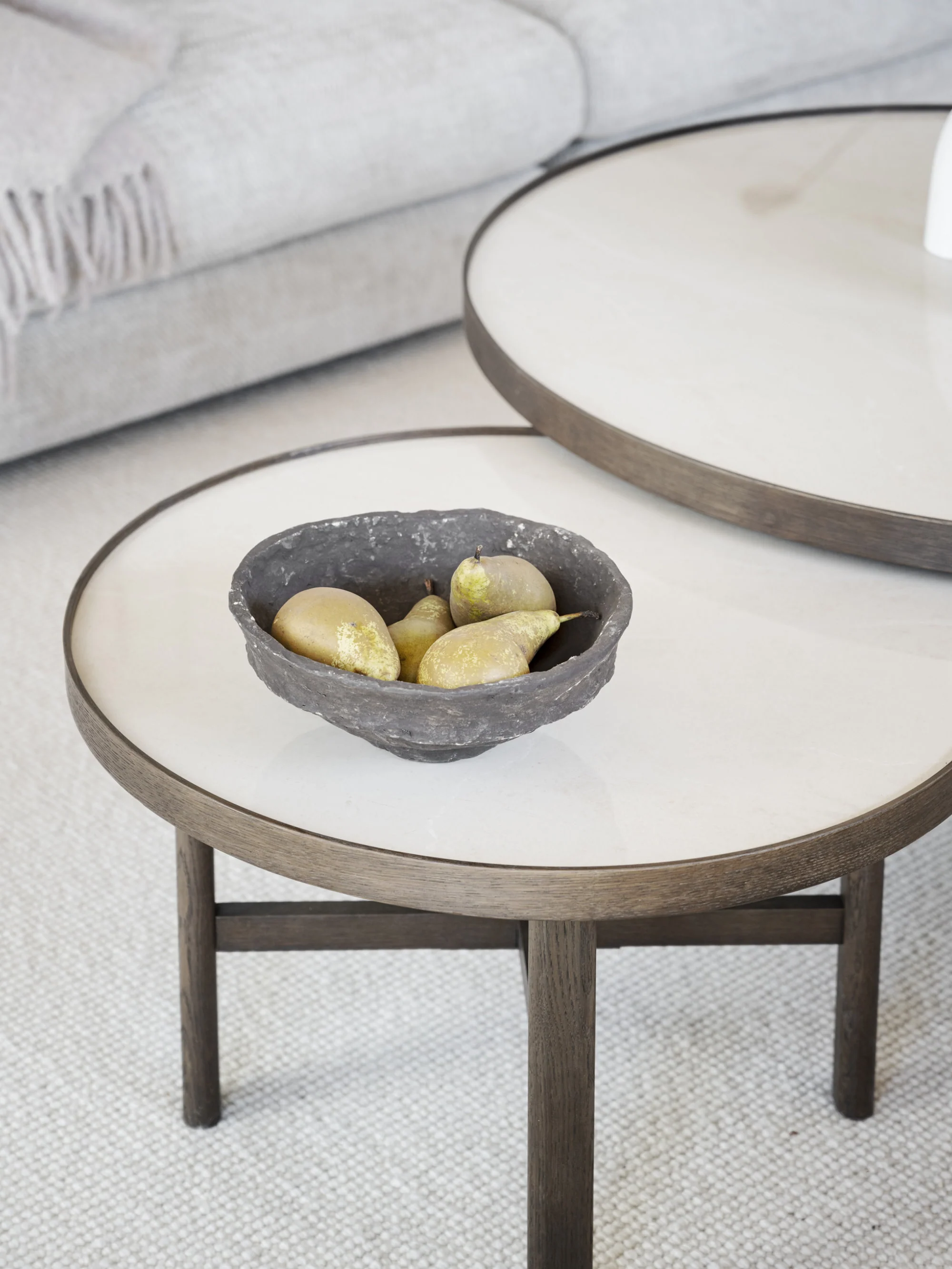 Runder Couchtisch Marsden aus Eichenholz, Ø 60 cm