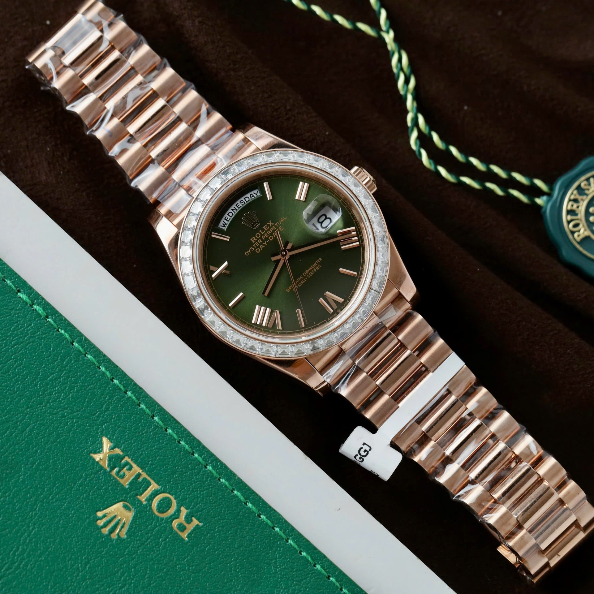 Rolex Day-Date RG Plated Green Dial Baguette Diamond 40mm Super Clone