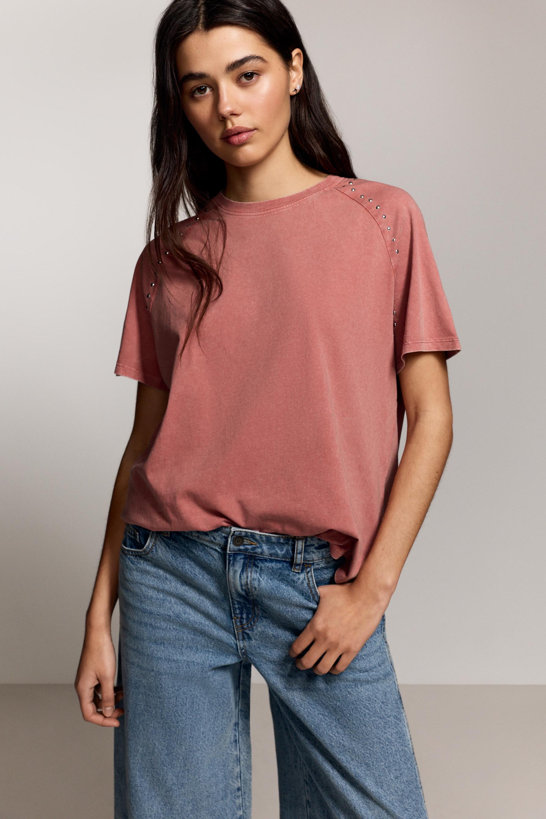 Camiseta tachas