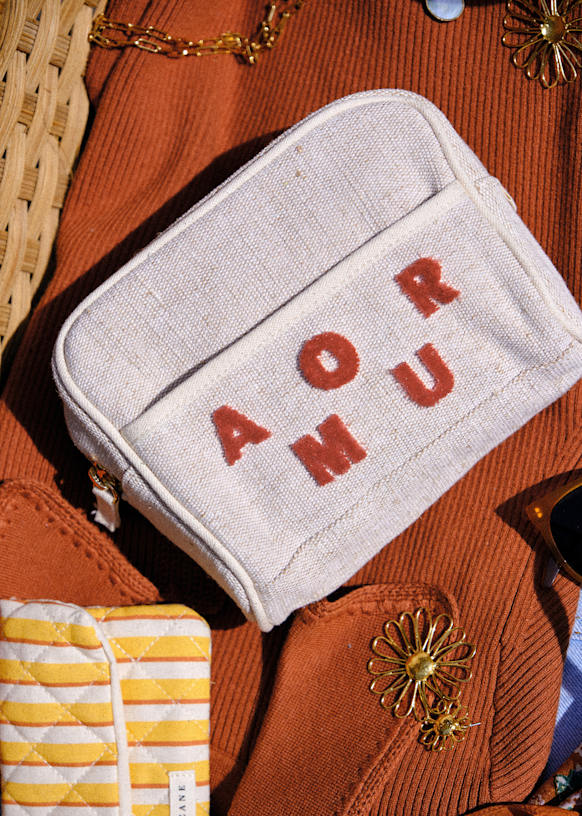 Jute Amour Beauty Case