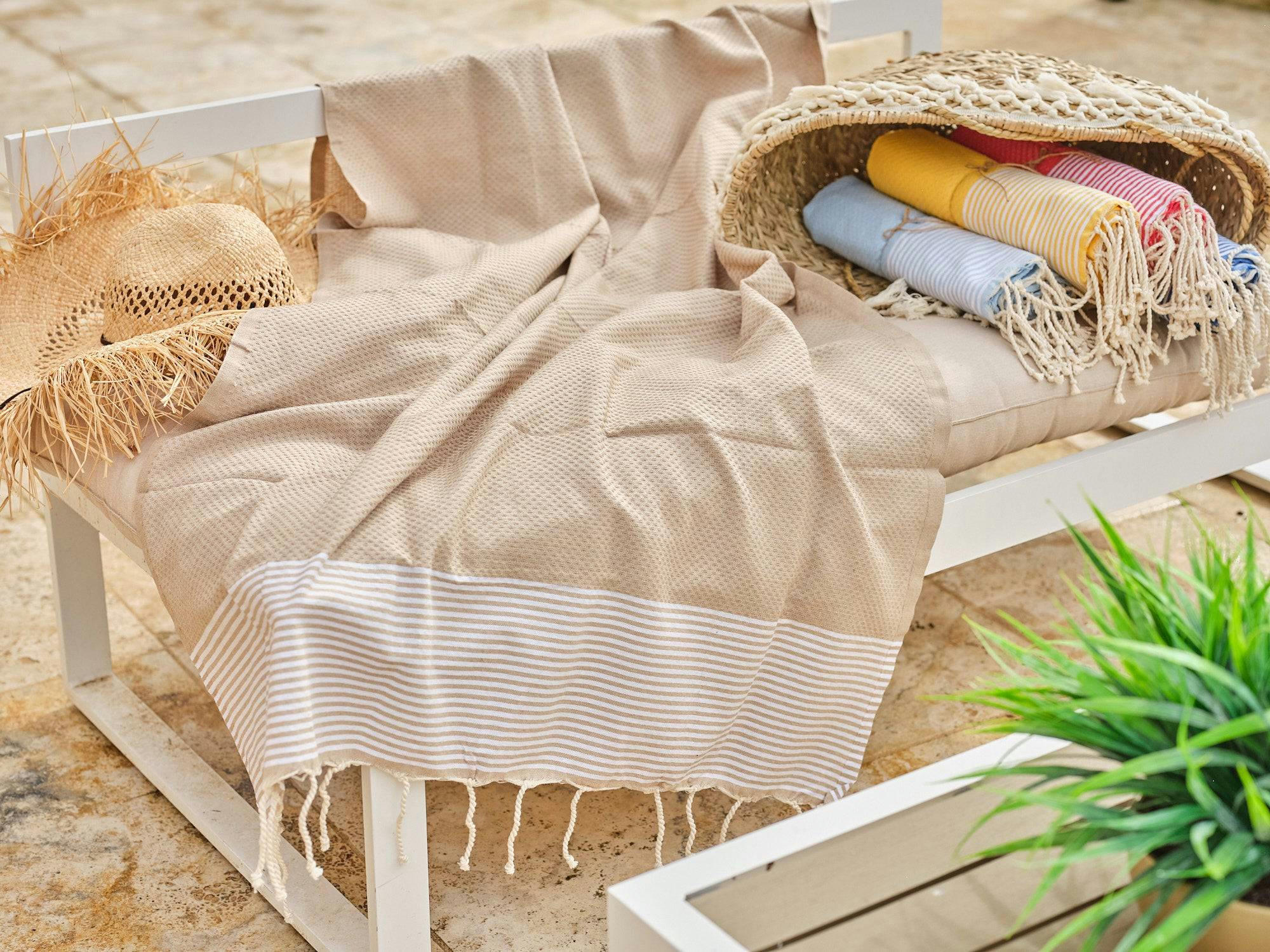 - Fouta en coton tissage nid d'abeille 100x200cm beige