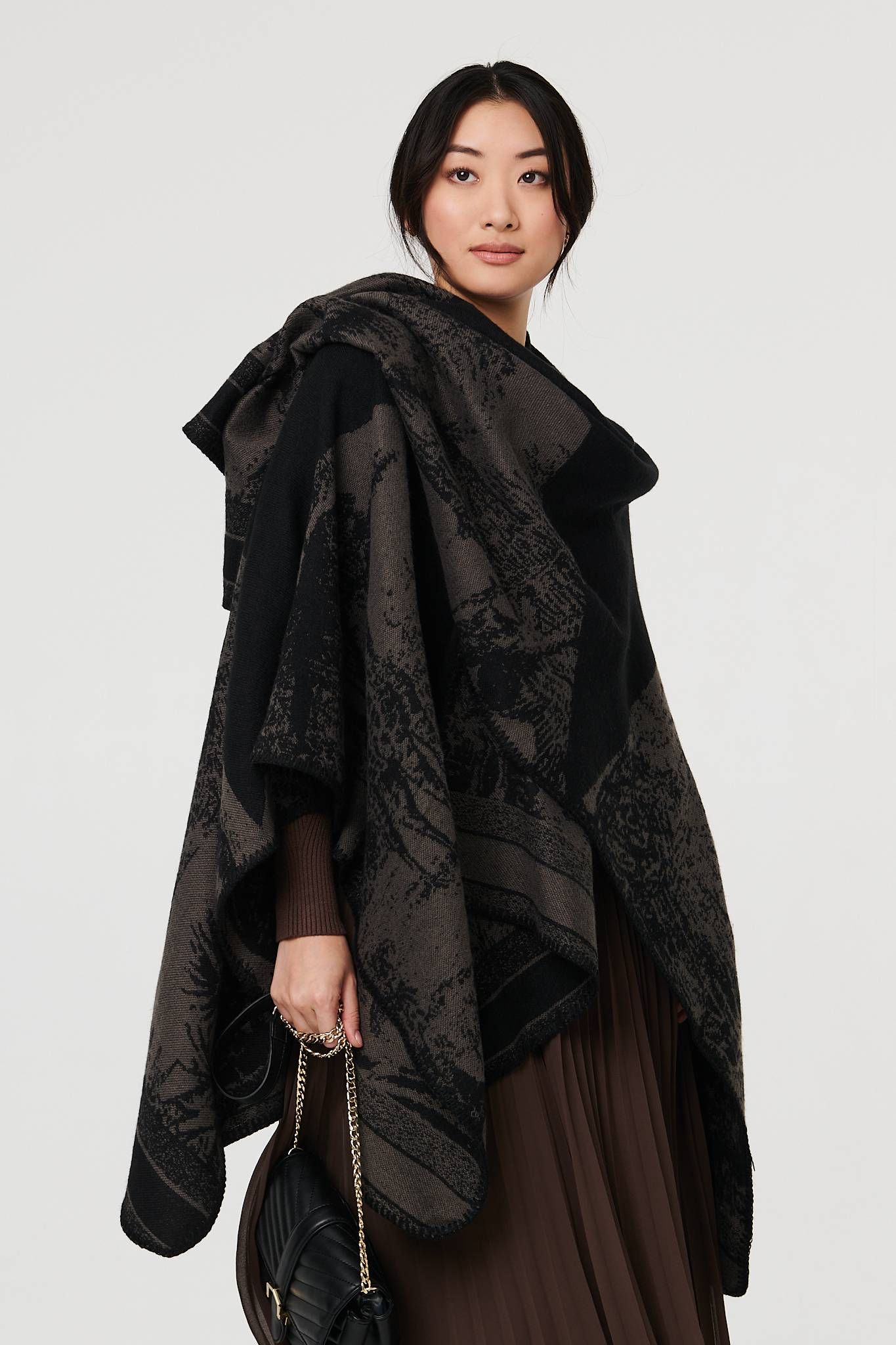 Izabel London Border Print Oversized Poncho