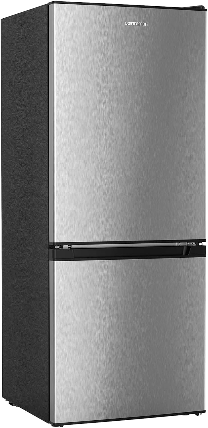Upstreman 7.1 Cu.Ft Refrigerator with Bottom Freezer, Apartment Fridge with Freezer, Energy-efficient, Large Capacity, Adjustable Thermostat, Refrigerator for Apartment, Kitchen, Dorm,Silver(BM71)