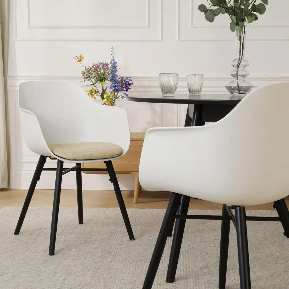 Nolon Nena-Liz Eetkamerstoel Wit met Nougatbruin Zitkussen Zwarte Poten