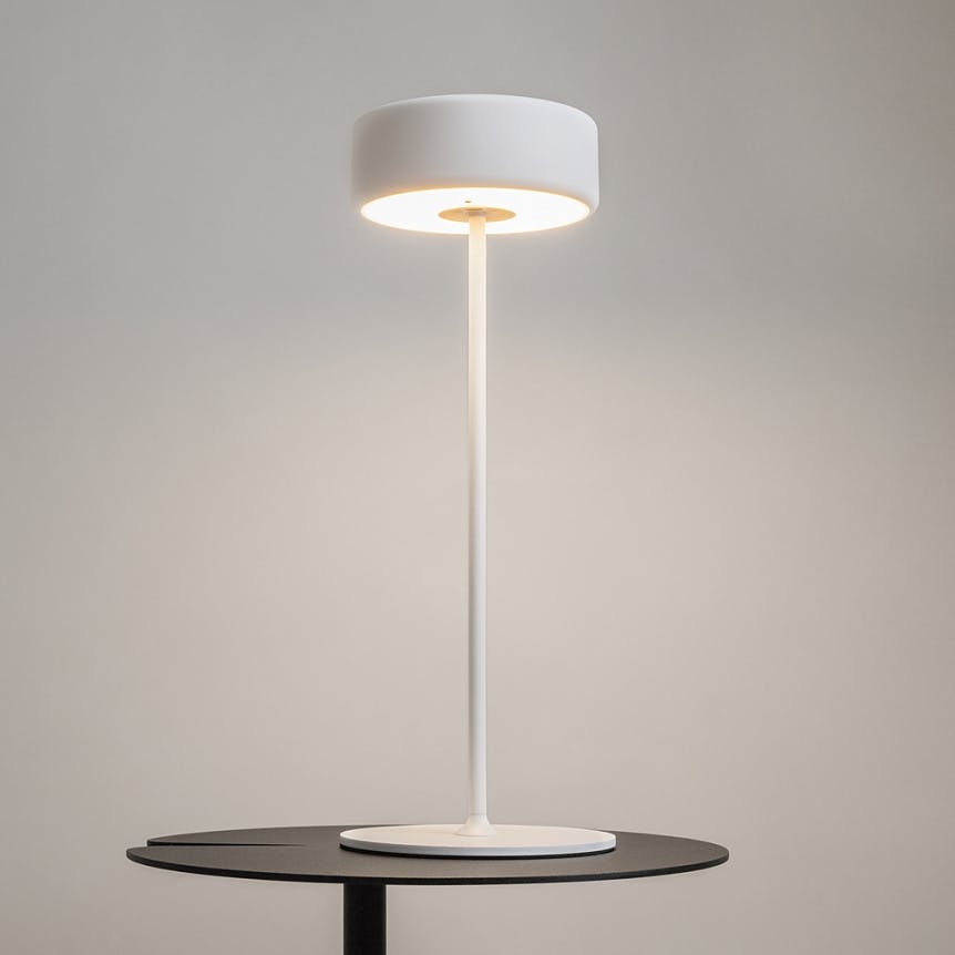 Lampe de table rechargeable blanche - style design ALMA