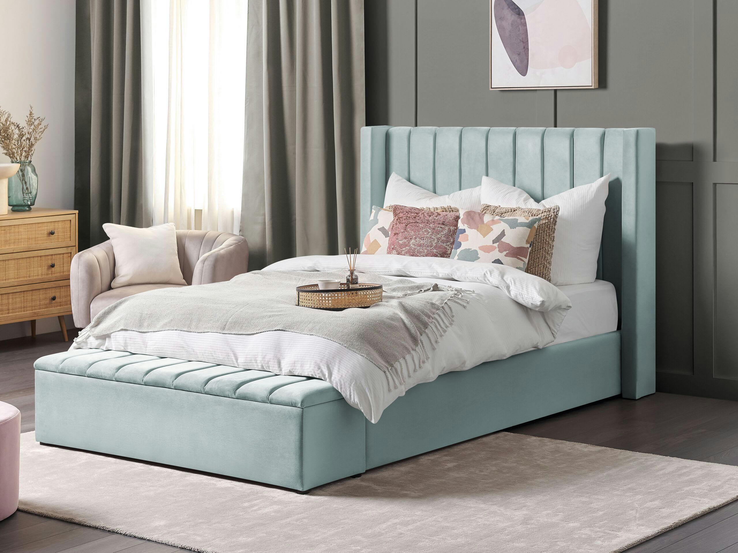 NOYERS - Lit double en tissu vert 140x200