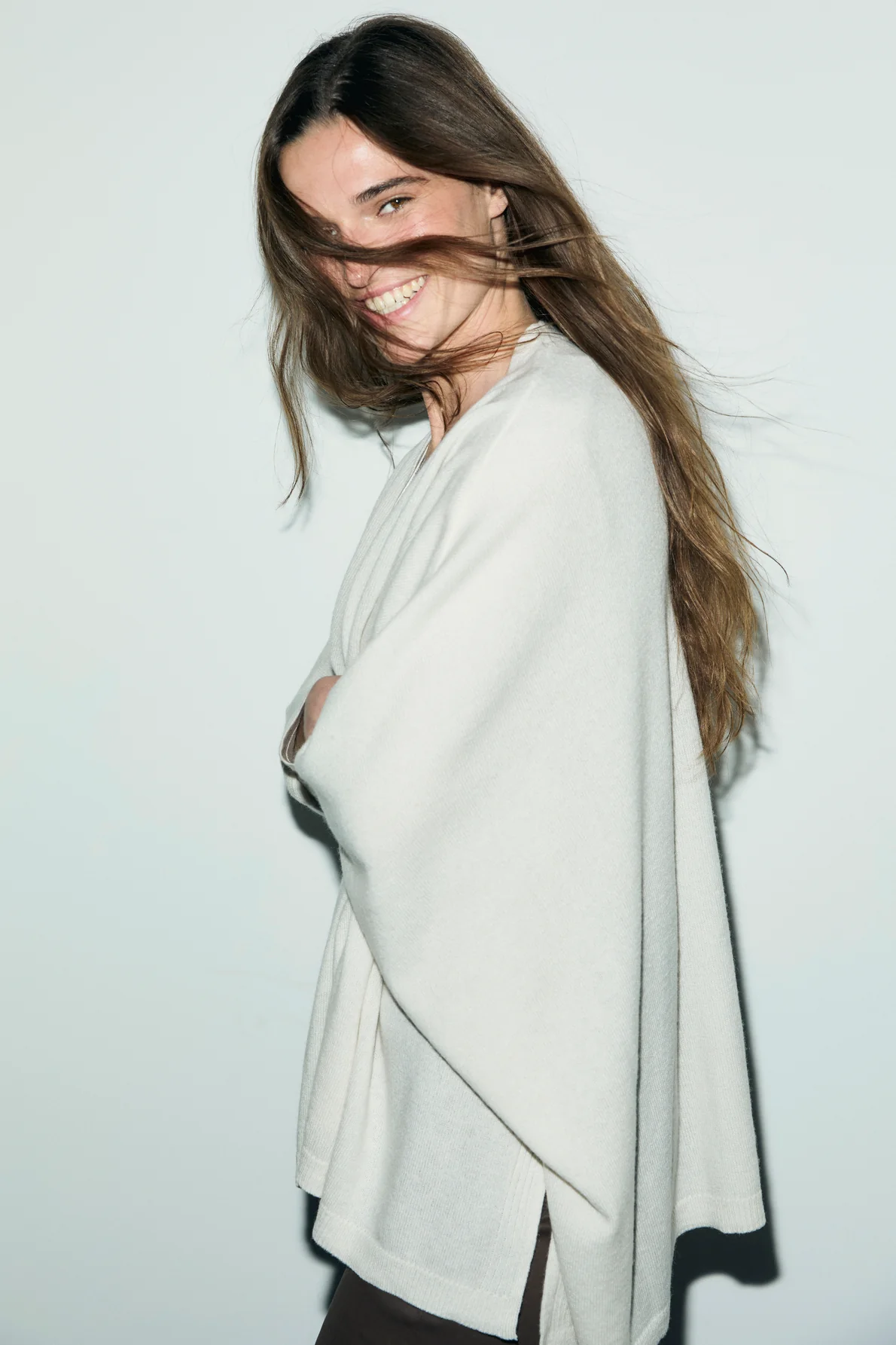 Gilet poncho en cachemire - REYA