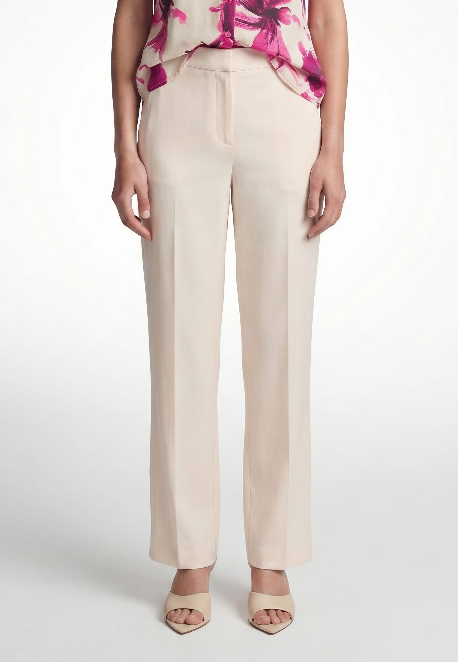 Hose aus Shiny Twill