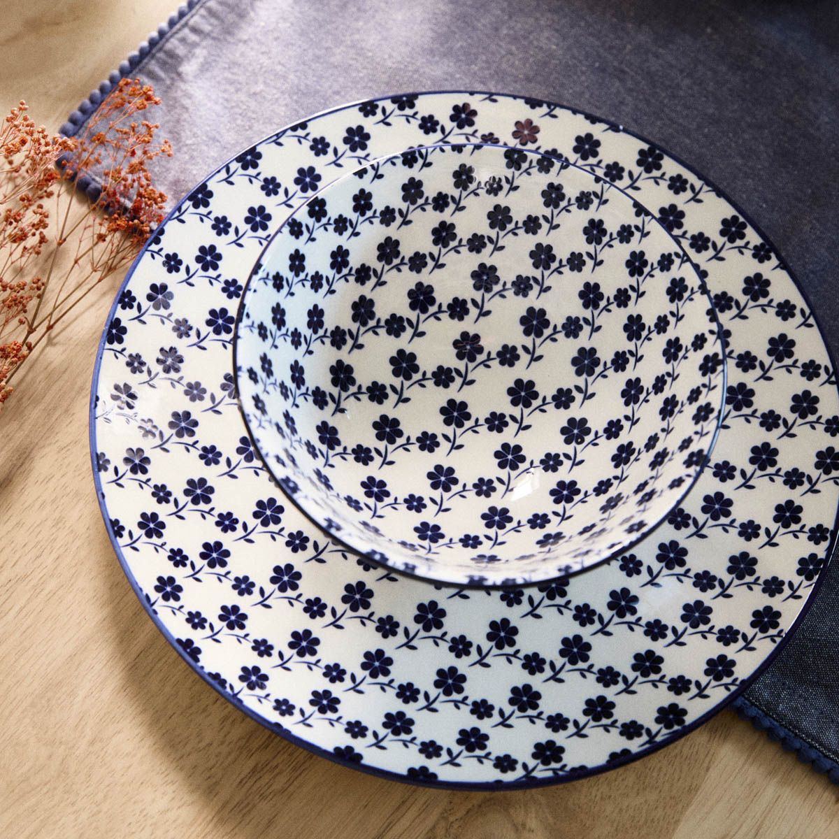 Miska NAVIA granatowa w kwiatuszki 15 cm