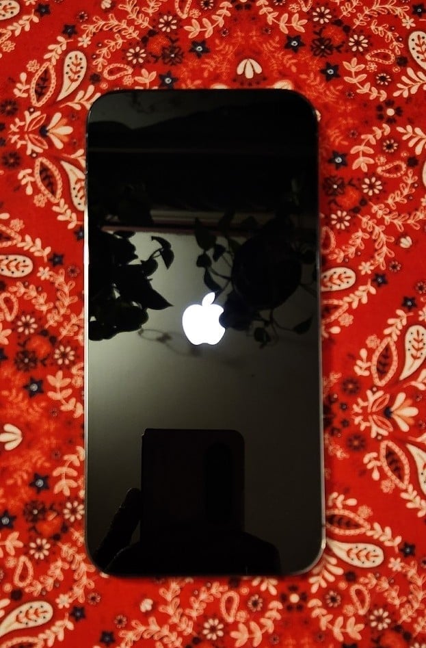 iPhone 14 Pro Max and Apple Watch Series 7 (45mm) Unlocked