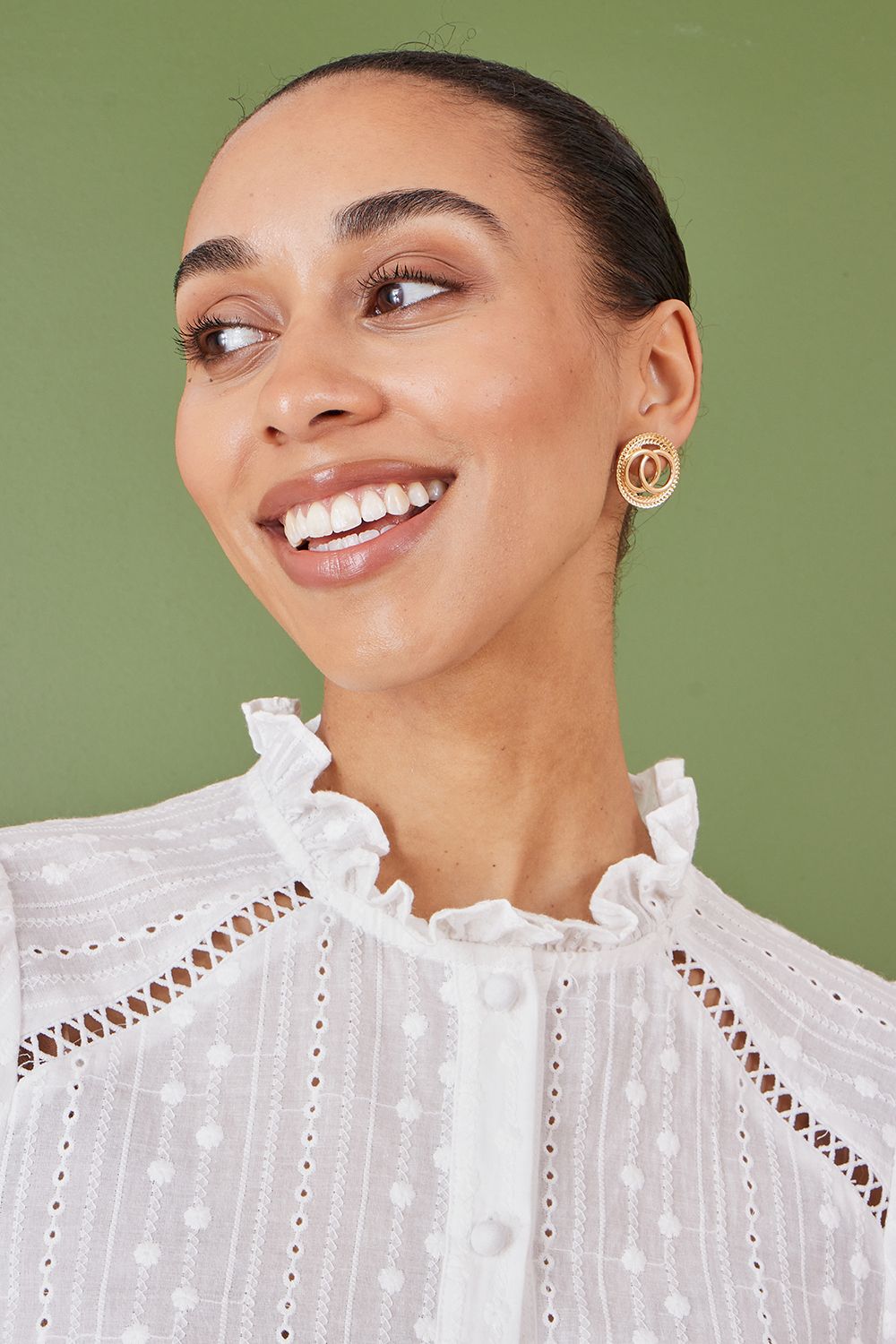 Yumi Broderie Anglaise Puff Sleeve Shirt In White